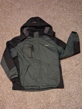 GEMYSE Co-branded Men's Mountain Waterproof Ski Jacket Winter Windproof